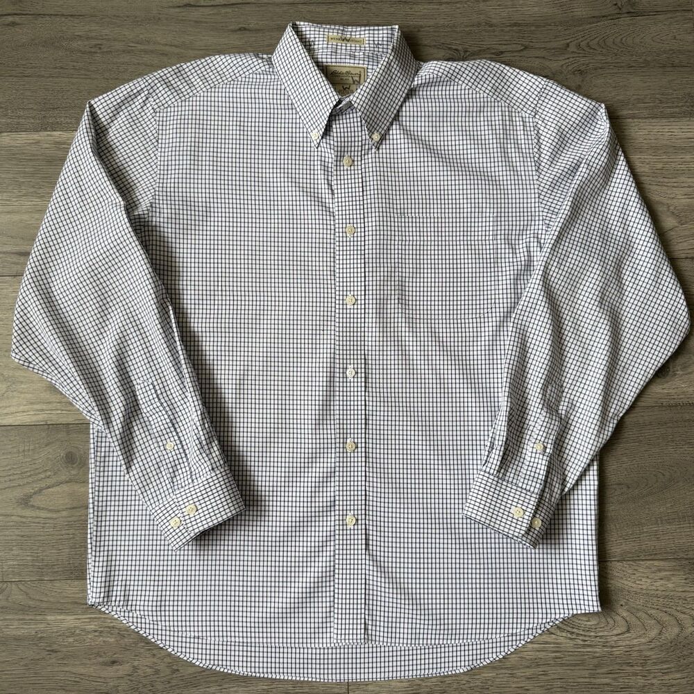 Eddie Bauer Mens Wrinkle Resistant Navy/White Plaid Button Down Shirt Size Large